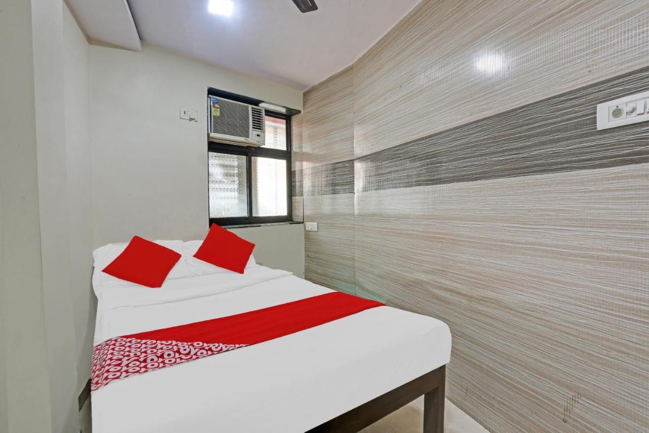 Oyo 84398 Maroshi Residency Мумбай Екстериор снимка
